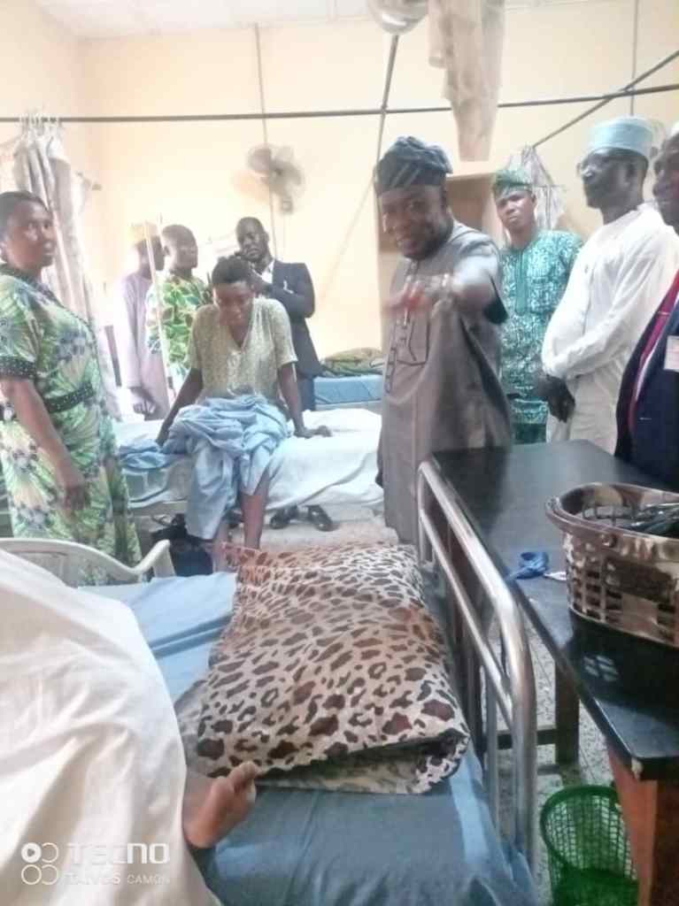 Collapsed Amphitheatre: Injured OAU Students Discharged After Spending 5 Days In Hospital