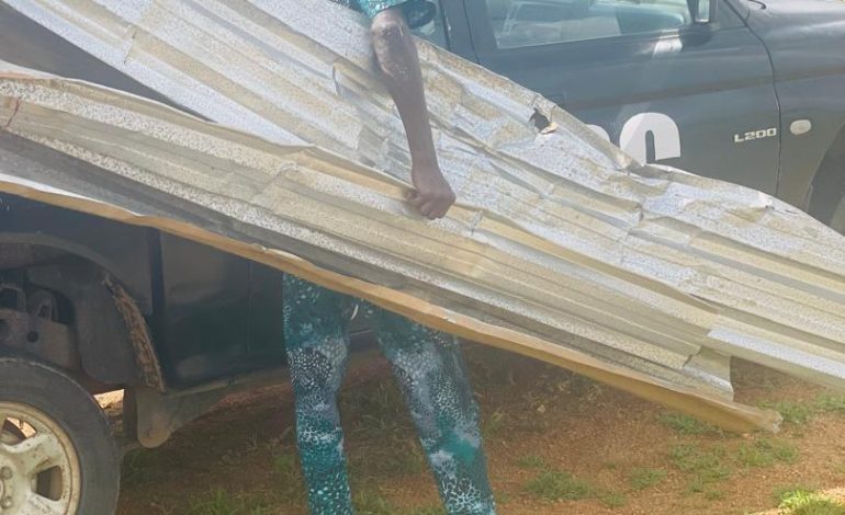Osun NSCDC Nabs 40-Year-Old Man Who Removed School Roofing Sheet