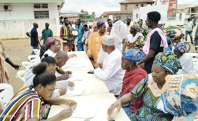 PHOTONEWS: Omoluabi Progressives Registers Members In Oyan