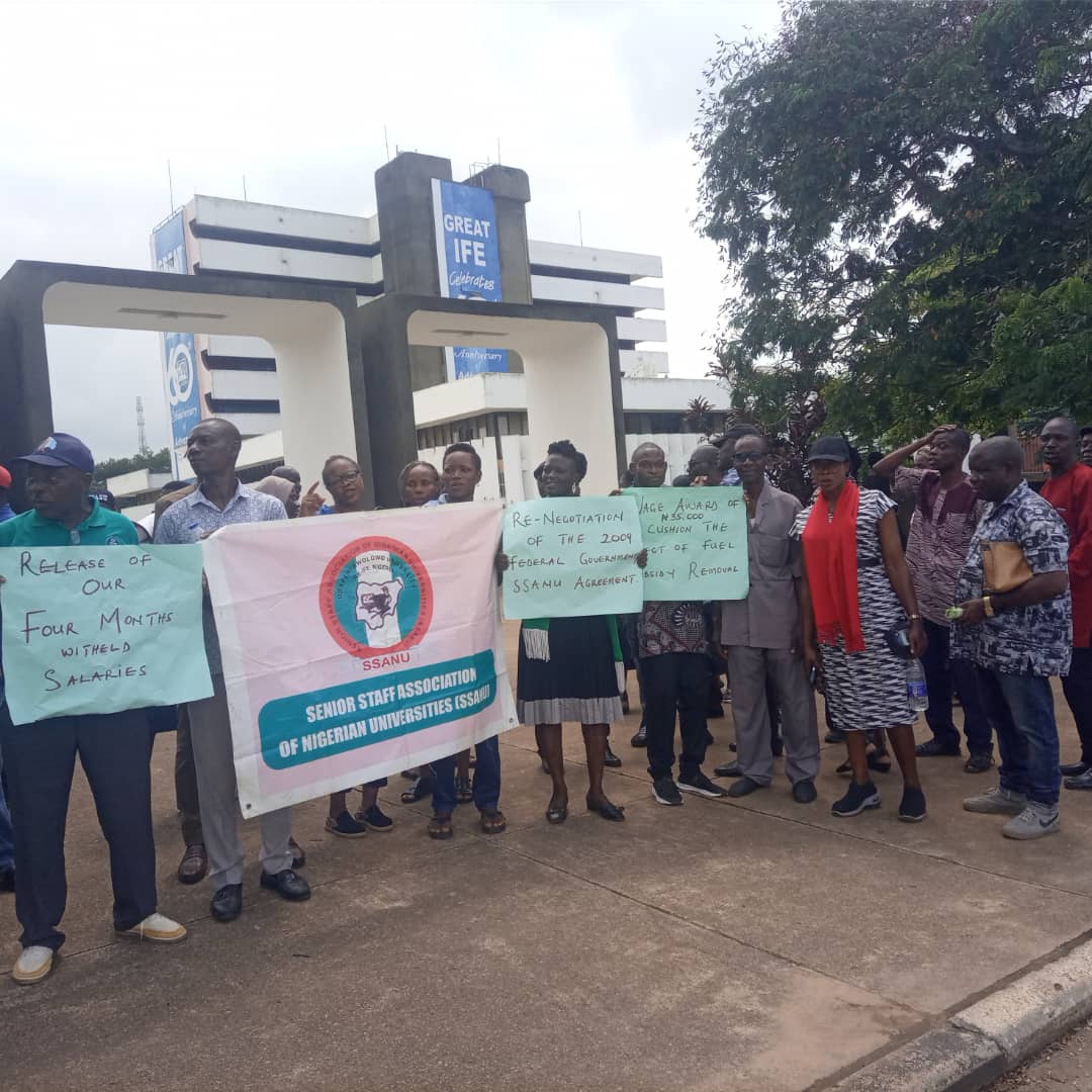 Protest Rocks OAU, Other Universities As SSANU, NASU Demand Payment Of Withheld Salaries