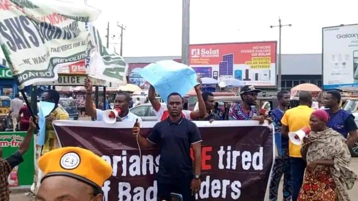 #EndBadGovernance: Protests Continue In Lagos, Abeokuta, Akure (Photos)