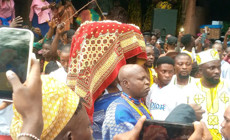 Amidst Economic Hardship, Adherents, Tourists Throng Osun Osogbo Festival