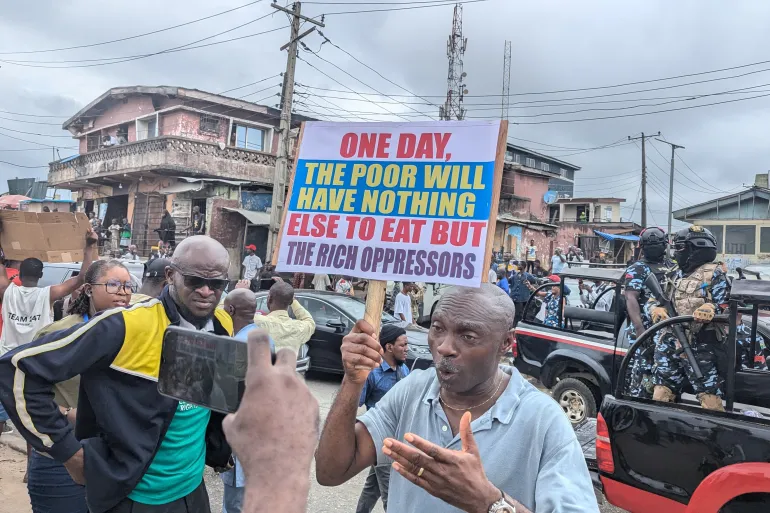 Day 3: Low Turnout As #EndBadGovernance Protesters Storm Lagos