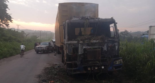 Scores Injured, Vehicles Burnt As Fuel Tanker Explodes On Ife-Ibadan Road