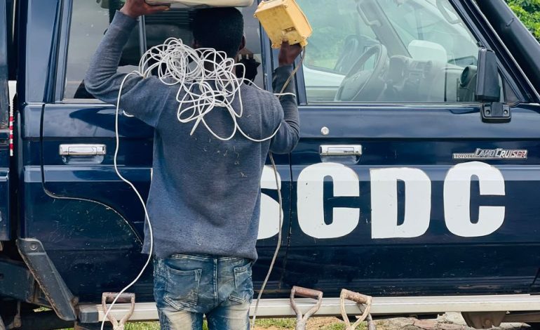 Osun NSCDC Nabs Man For Stealing From Iwo School