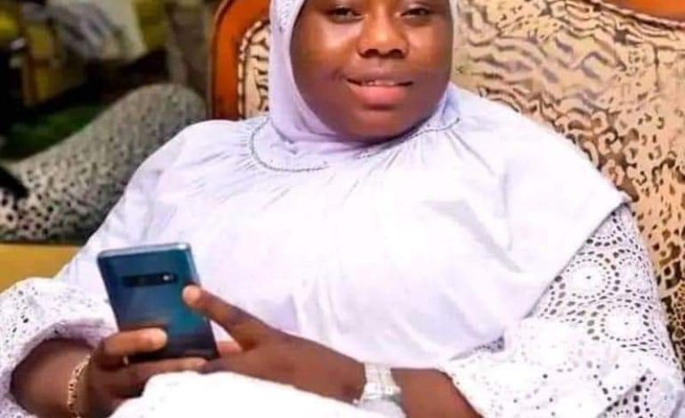 Islamic Singer, Alhaja Rukayat Gawat Is Dead