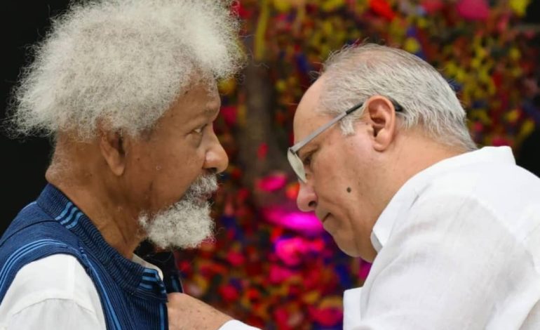 Cuban President Confers National Medal Of Honour On Soyinka