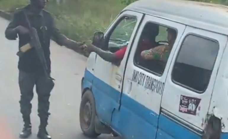 VIDEO: Police Officers In Trouble For Extorting Motorists