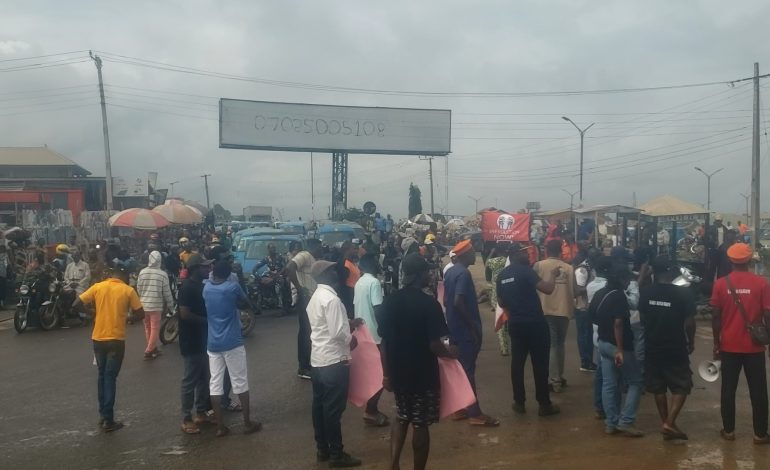 #FearlessInOctober Protest Begins In Osogbo (Video & Photos)