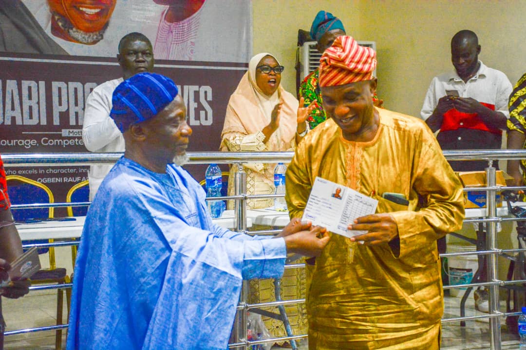 Omoluabi Progressives Begins Distribution Of Registration Cards, Applaud Tendency’s Members