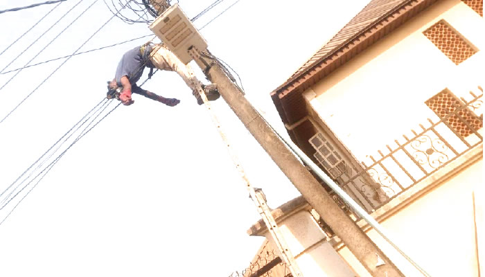 Lagos Electrician Electrocuted While Working On New Year’s Day