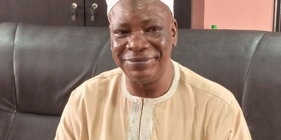 Controversy As Mudir Markaz Agege Defies Sultan’s Directive, Conducts Eid Prayer With Congregation On Monday