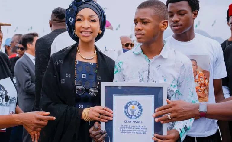 15-Year-Old Nigerian Breaks Guinness World Record for Largest Art Canvas