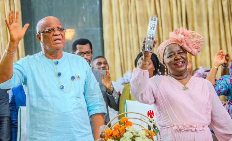 Akwa Ibom Governor’s Daughter Accuses Dad Of Sacrificing Late First Lady; Alleges Threat To Life