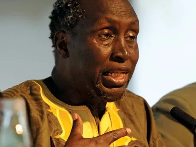 Ngugi wa Thiong’o, Scholar, Activist Who Defied Colonialism, Dies at 87