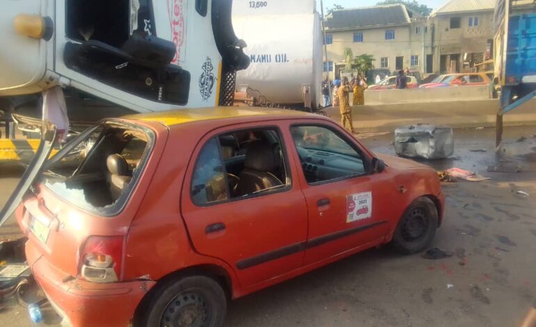 Scores Feared Dead In Lagos-Ibadan Expressway Crash