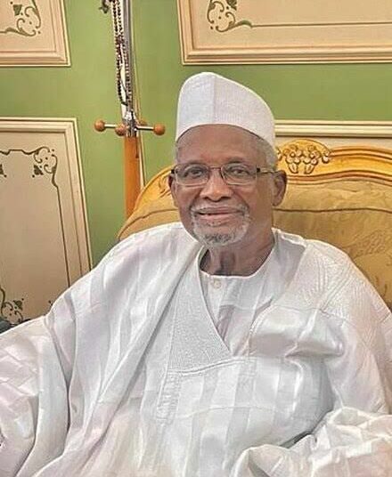 Why Aminu Dantata Will Be Buried In Saudi Arabia Beside His Late Wife – Report