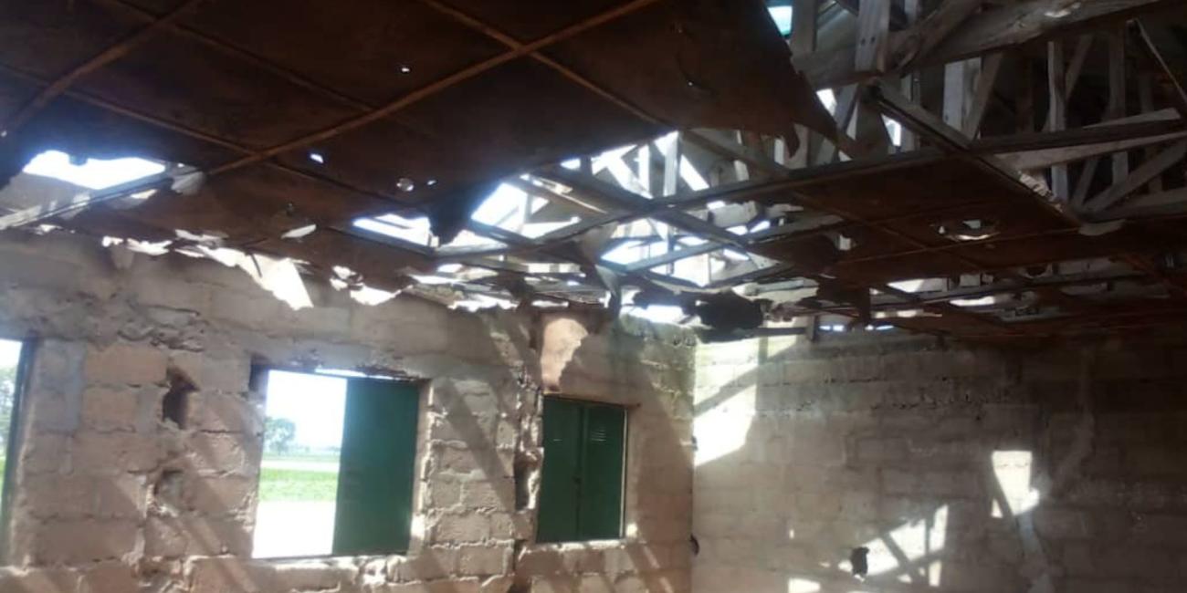 Kaduna Primary School In Ruins As One Teacher Handles All Classes Without Toilets, Furniture