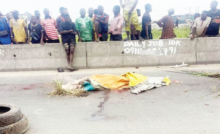 Passenger Crushed To Death During Fight Over Motorpark In Lagos