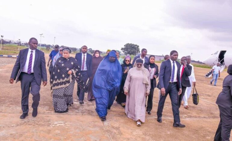 PHOTOS: Aisha Buhari, Family Move To Ex-President’s Kaduna Residence