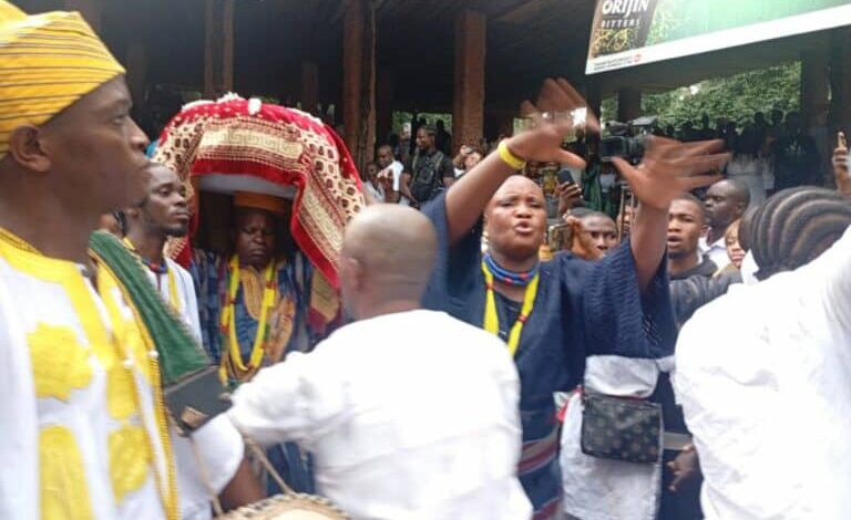 Male Priest Carries Sacred Calabash At Osun-Osogbo Festival