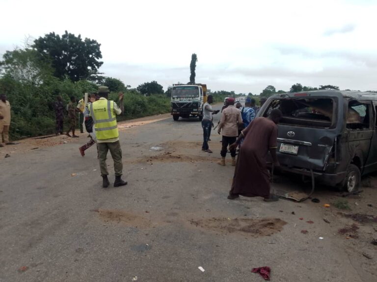Six Died, 19 Injured As Bus Somersaults In Ogun