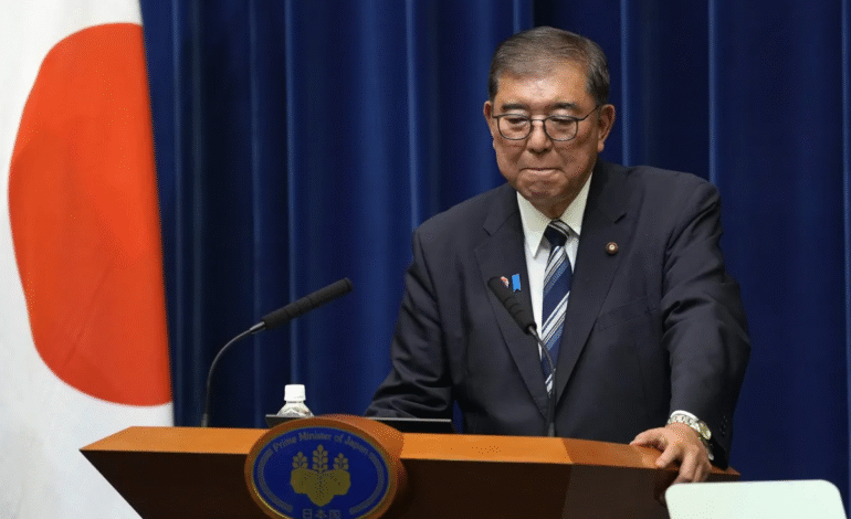 Asian Markets Gain As Yen Weakens After Japanese PM’s Resignation