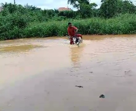 ‘Come To Our Rescue’, Ifon Residents Beg Adeleke Over Collapsed Bridge
