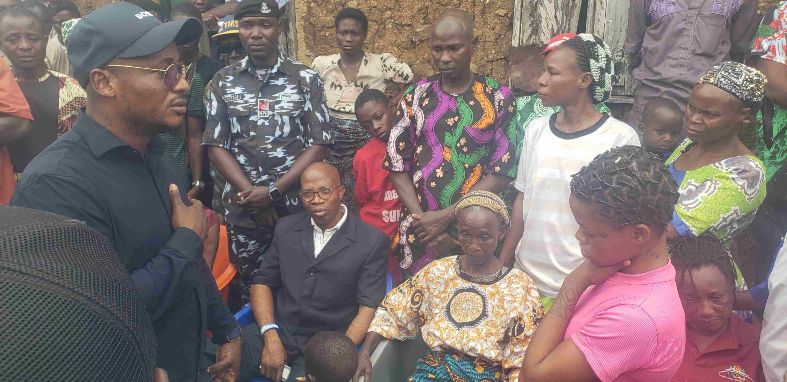 Akinlalu: Osun Dep. Speaker Leads Government Entourage To Community, Promises Justice For Victims