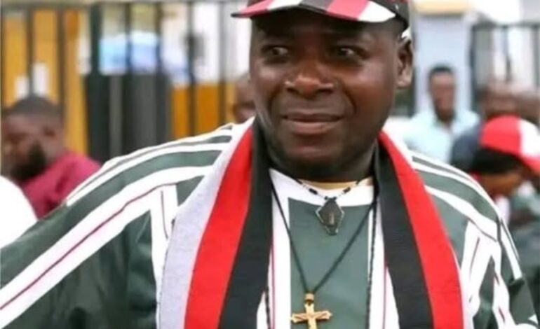 Nigerian Singer Dies After ‘Food Poisoning’