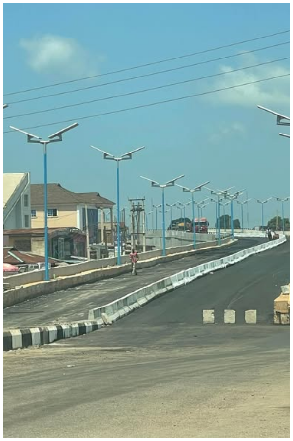 Osun APC, PDP Supporters Clash Over Quality Of Oke-Fia Flyover