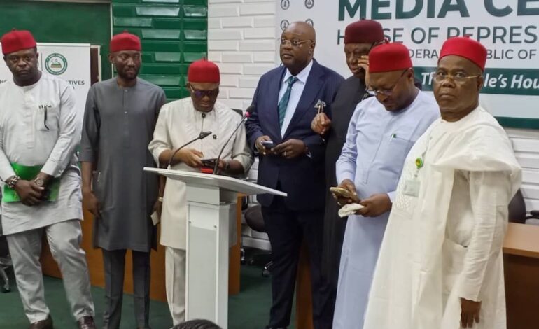 All Enugu Rep Members Defect To APC