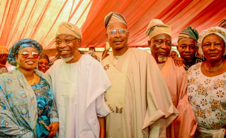 PHOTONEWS: Aregbesola Attends Otito-Inu Cooperative Society Event In Osun