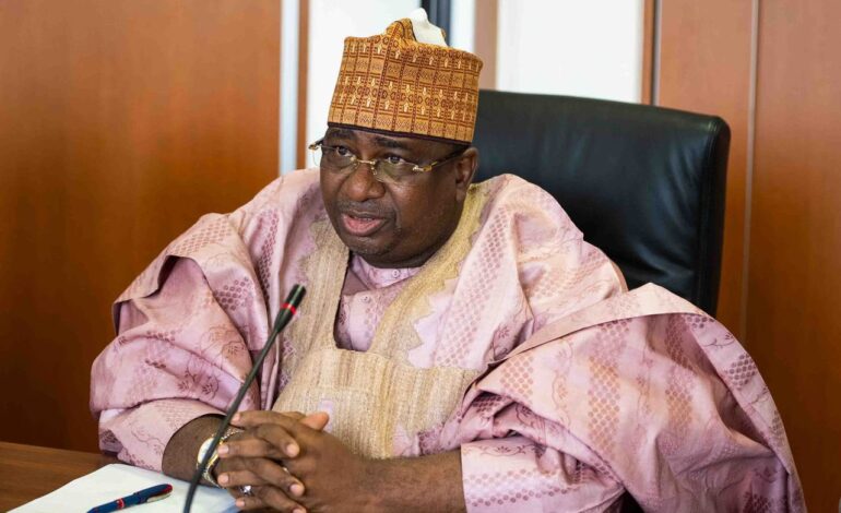 Nigerians Condemn Kebbi Governor Over N10bn Hajj Loan Amid Alarming Literacy Crisis