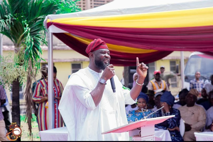 APC Youths Reject Saheed Fijabi Over Alleged PDP Affiliation, Force Him Out of Ibadan Summit