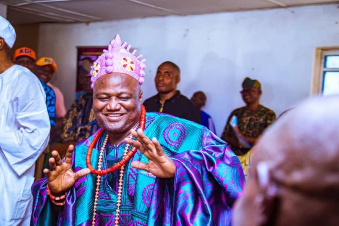 Ataoja’s Open Declaration Of Support For Aregbesola And ADC Rattles Opposition Camps