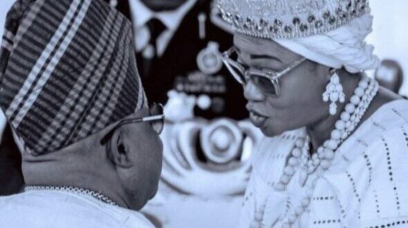 Nigerians Divided As First Lady Interrupts Adeleke’s Speech at Ooni’s Coronation Anniversary