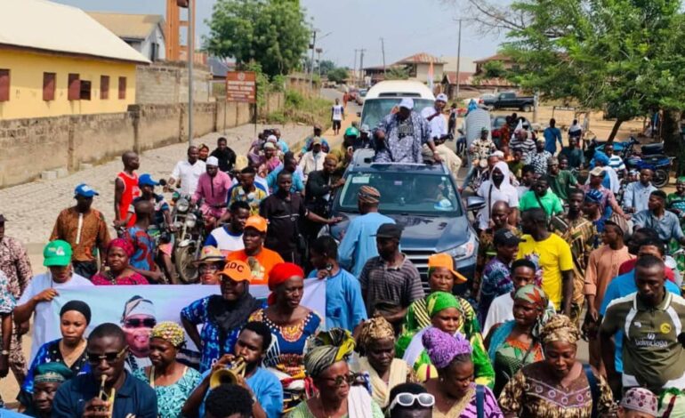 Royal Blessings, Massive Turnout As Osun ADC Guber Candidate Visits Ejigbo