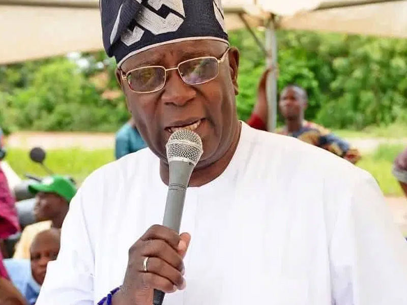 ‘A Broke Politician With No Moral Value’, Netizens Slam Senator Hussain Over Reaction To Aregbesola’s Comments