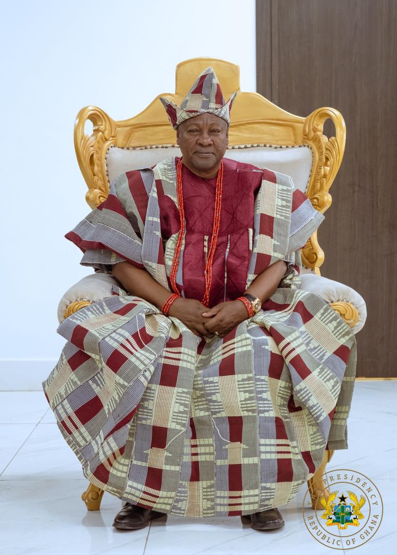 Nigerians In Ghana Hail Ooni For Honouring Ghanaian President With Chieftaincy Title