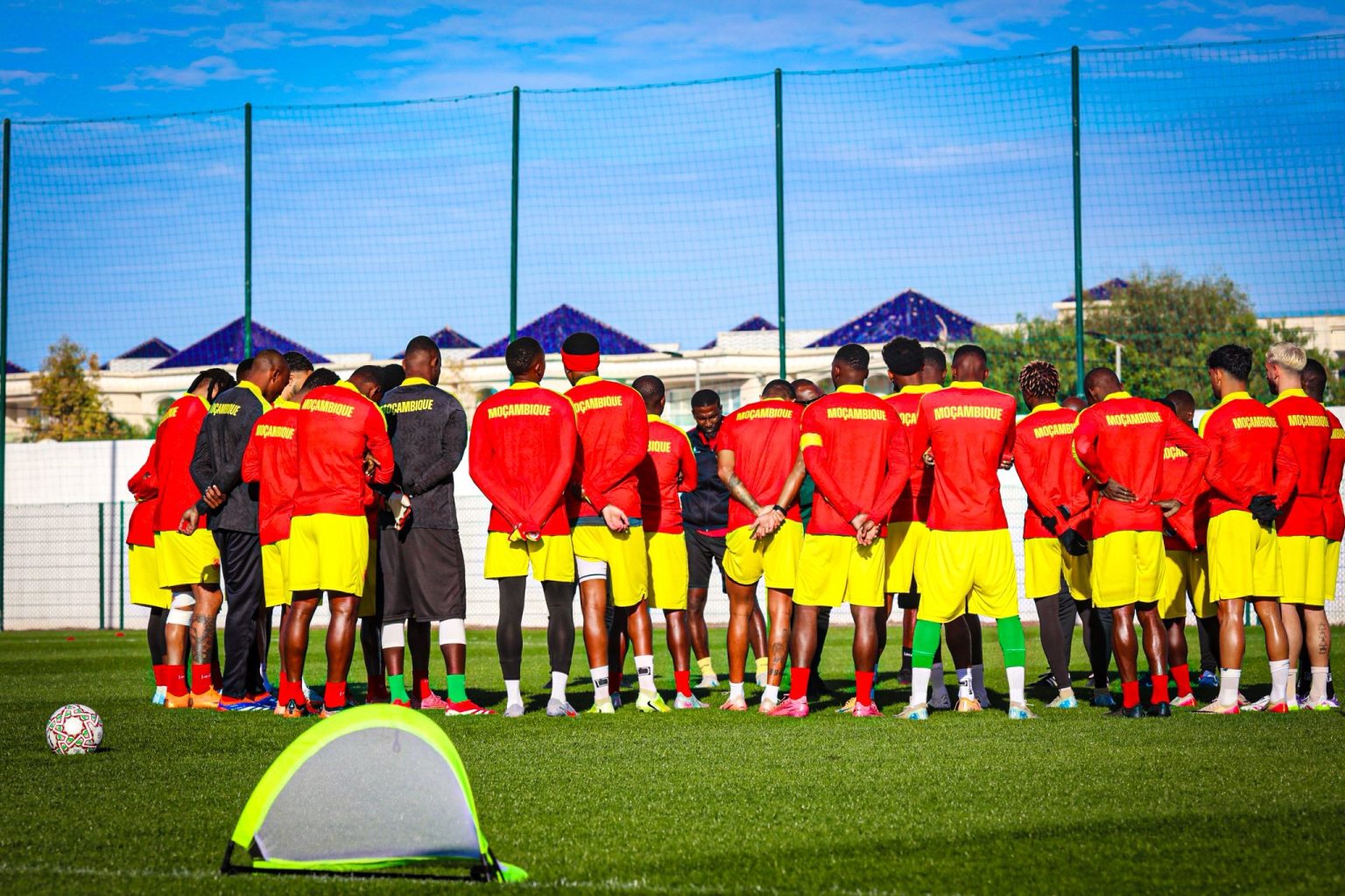 Beat Nigeria, Get N11.3m Each – Mozambique President Tells Players, Staff