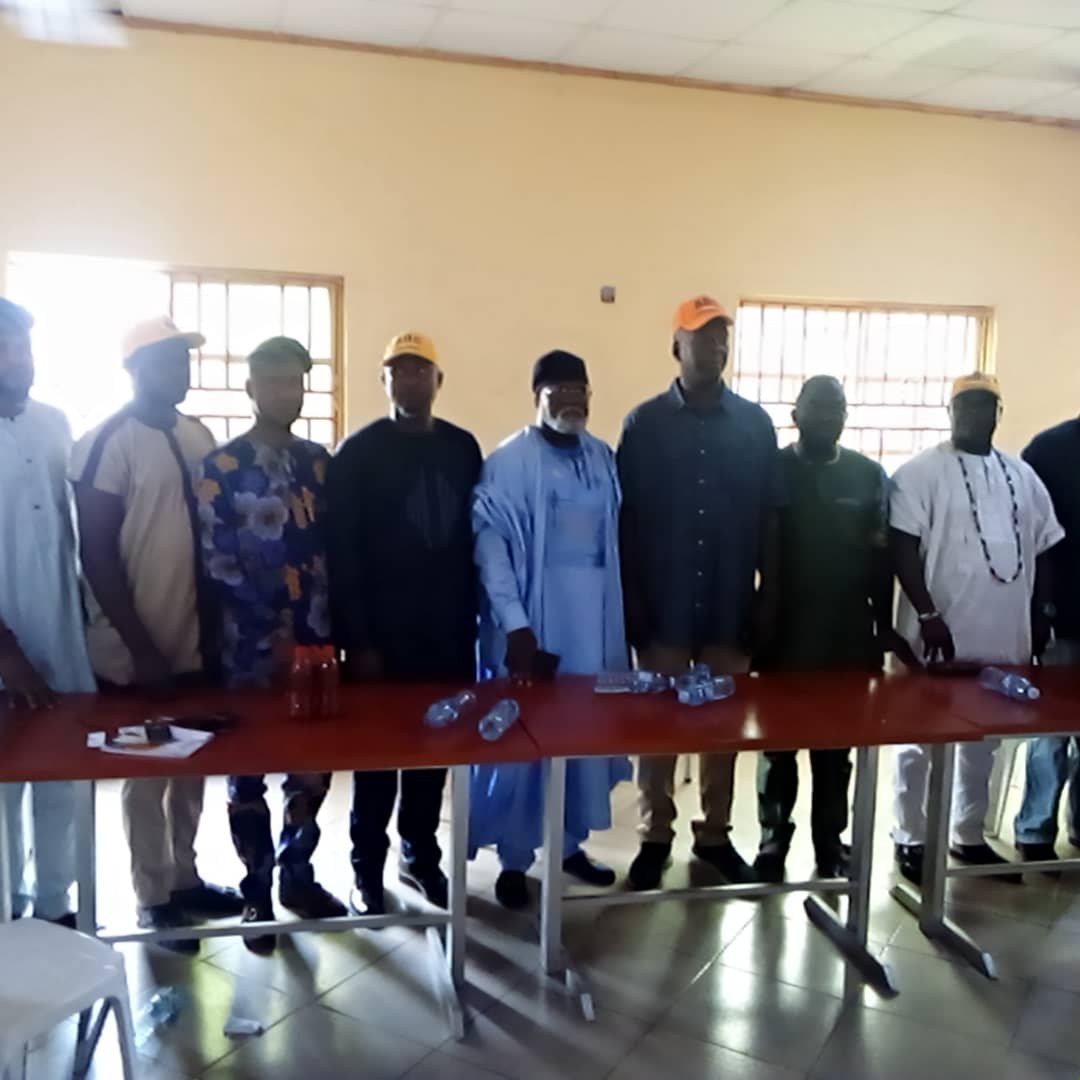 PDP Chieftain, Niyi Aborisade Defects To ADC, Describe Party “Sinking Ship”