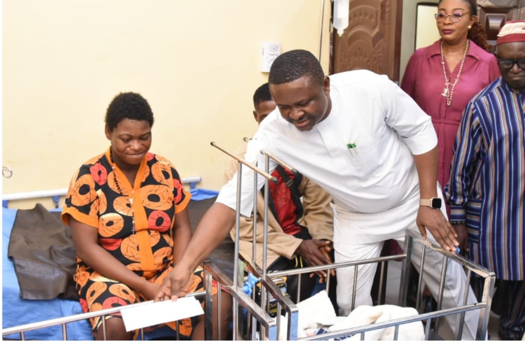 Primary Health Centre Performs Rare Emergency C-section, Delivers Twins