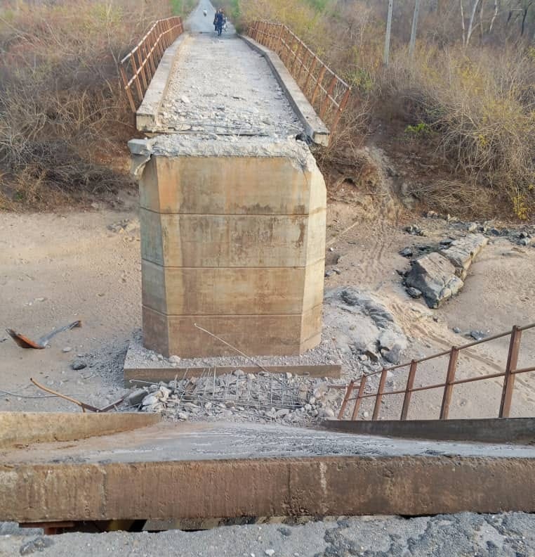 Terrorists Bomb Niger Bridge To Slow Down Troops’ Operation