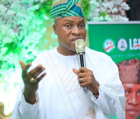 Just In: Oluwo Bars Accord Reps Member From Entering Palace