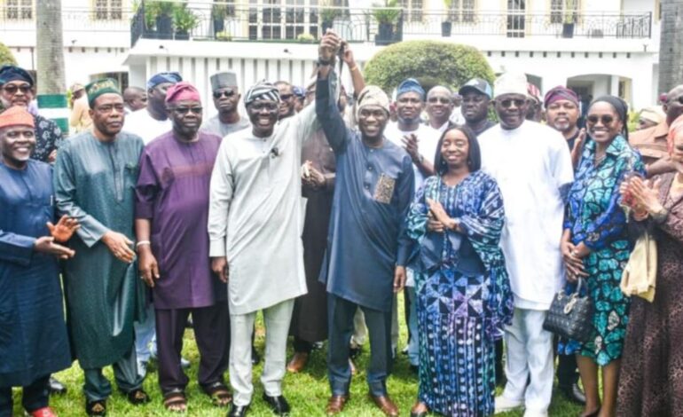 2027: Sanwo-Olu Endorses Hamzat For Lagos Governor