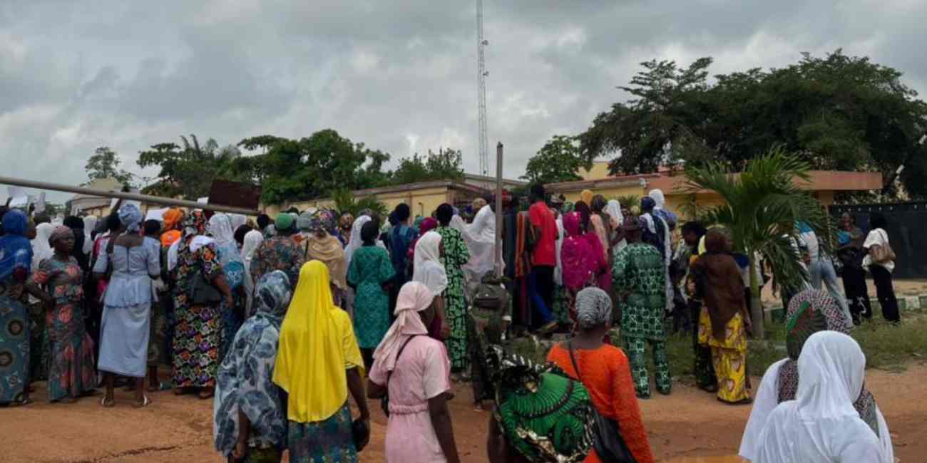 August 15: INEC Assures Credible Poll As Osun Residents Protest At Commission’s Office