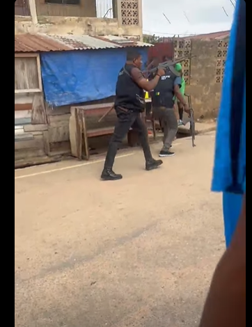 Video: Policemen Shoot At Youths Playing Football in Osogbo