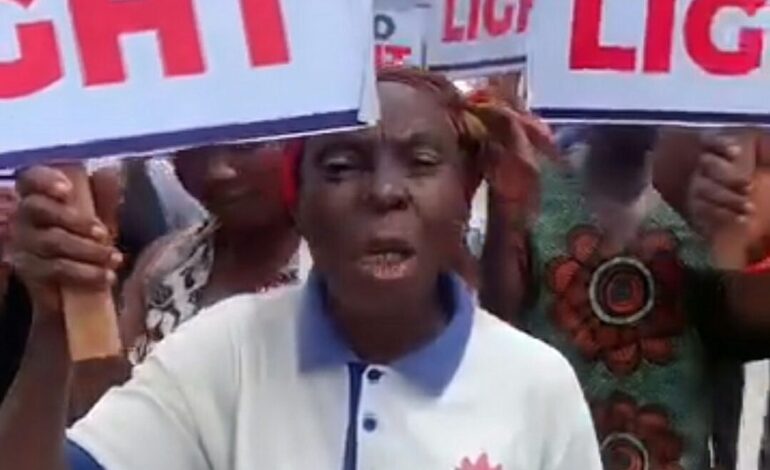 ‘No Light, No Campaign’ Protest Rocks Delta Over Prolonged Electricity Crisis