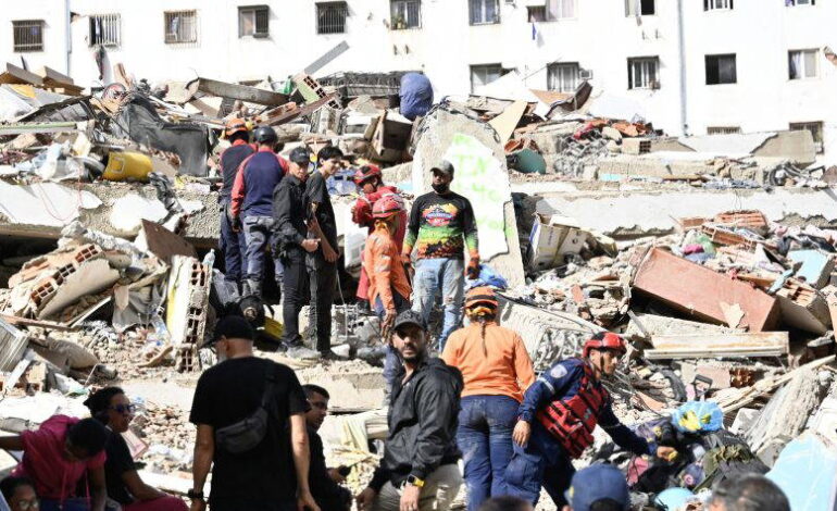 Venezuela Earthquake Death Toll Rises To 920, Over 50,000 Missing